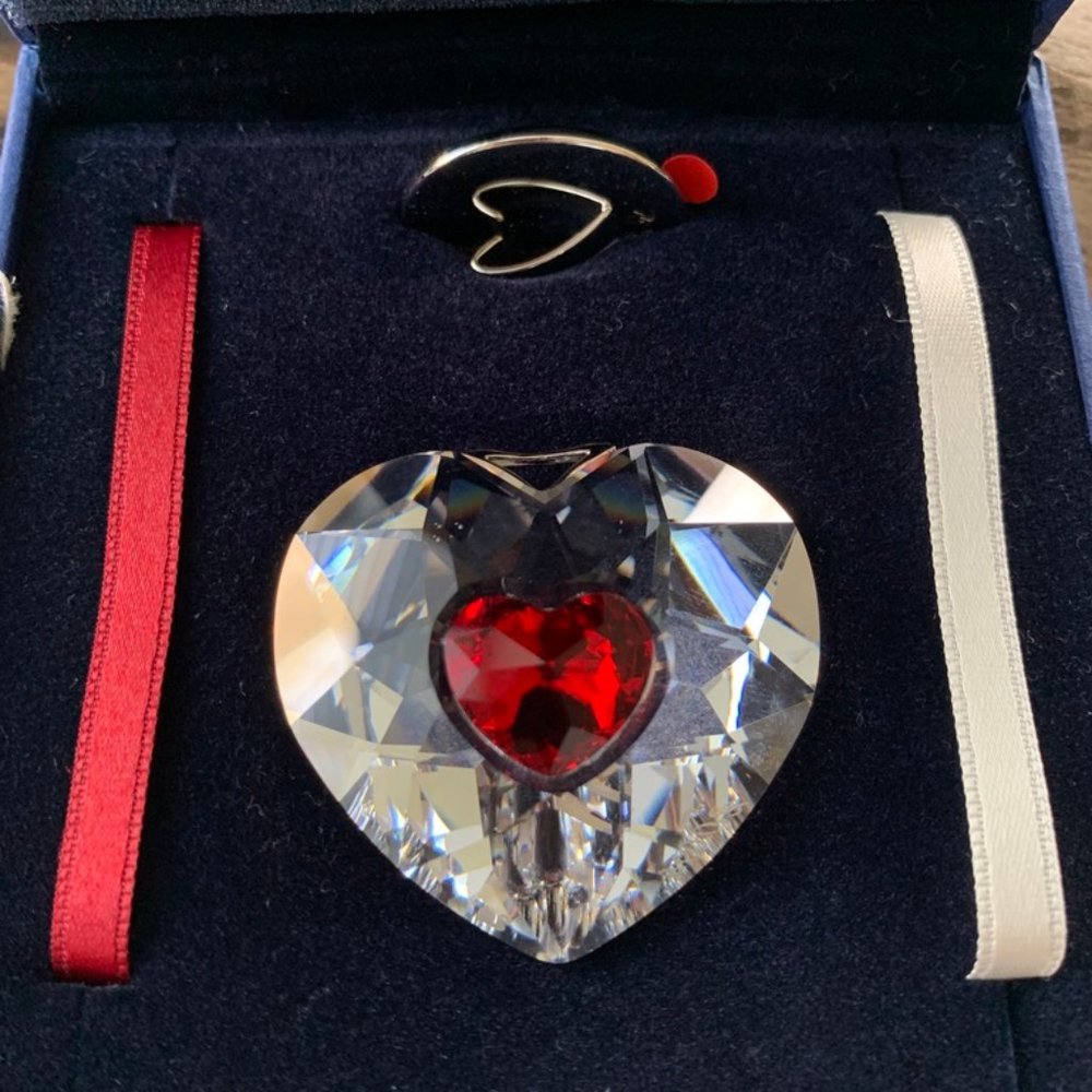 Swarovski Heart Ornament Mint In Box 629510